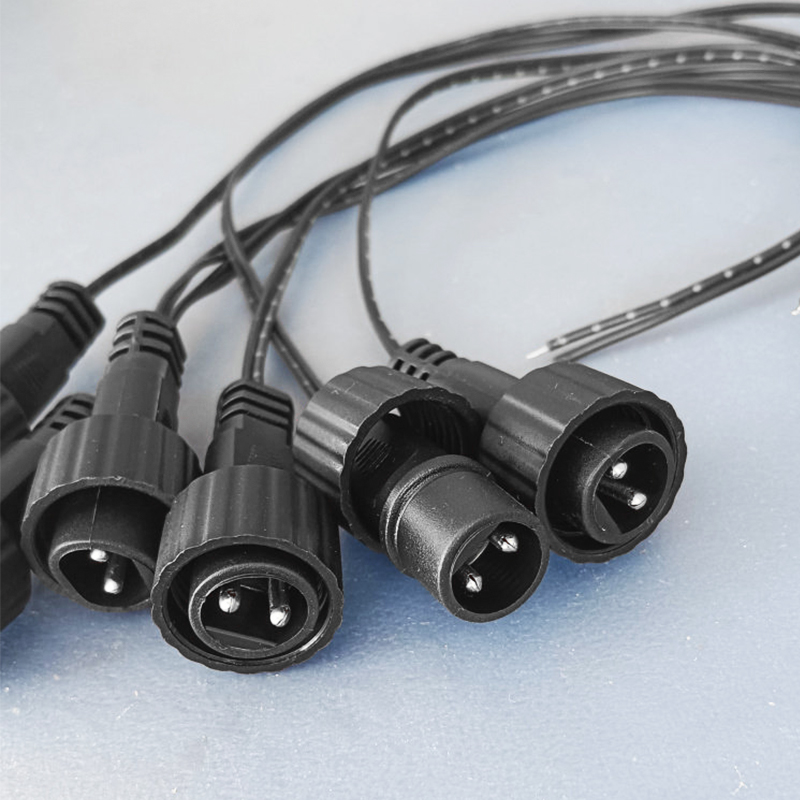 موصل LED ثنائي السن مع سلك 25  - مراجعة Extension Cord Outdoor وسعره